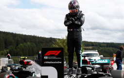 F1