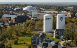 UConn Dining Halls