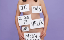 Meuf au lit