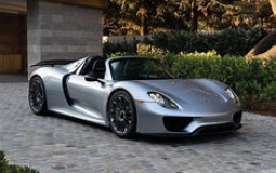 Super/hypercars