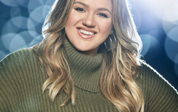 Kelly Clarkson Singles